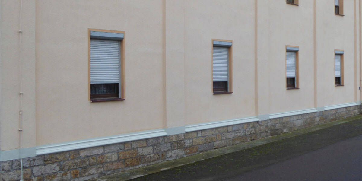 Sie erreichen die Baufirma Rehhahn Bau telefonisch unter 034927 20502.