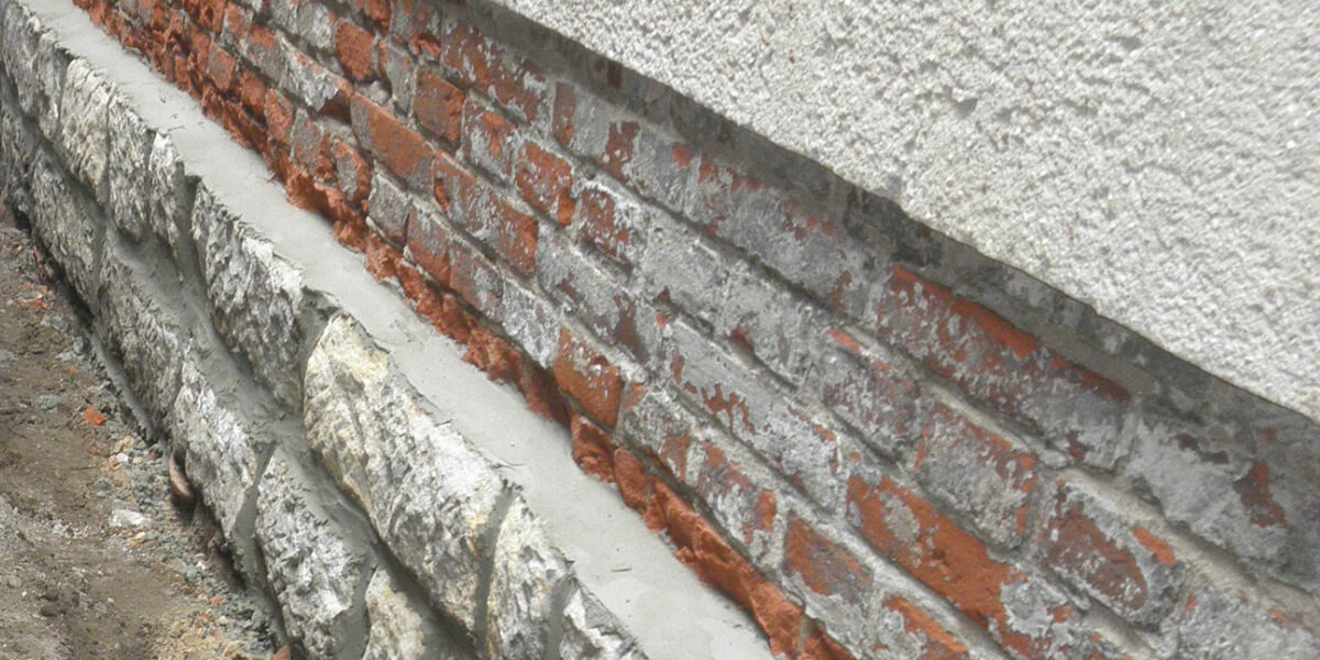 Fensterlaibungen fachgerecht zu dämmen, erfordert erst zu denken und dann zu handeln.